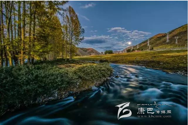 新都橋，正在打開最美時光,我在這里等你......