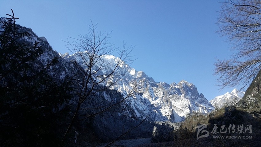 海螺溝這組冬日雪景圖請(qǐng)拿走！