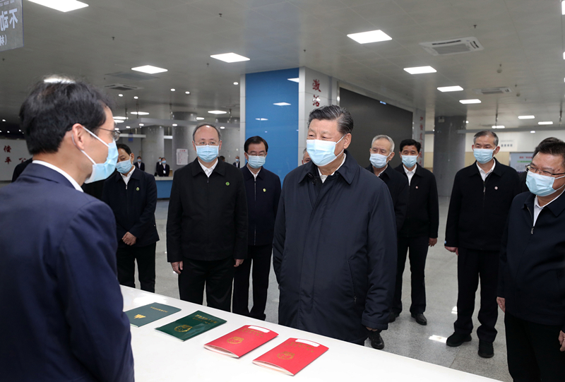 2021年3月23日，習(xí)近平在福建三明沙縣農(nóng)村產(chǎn)權(quán)交易中心考察。